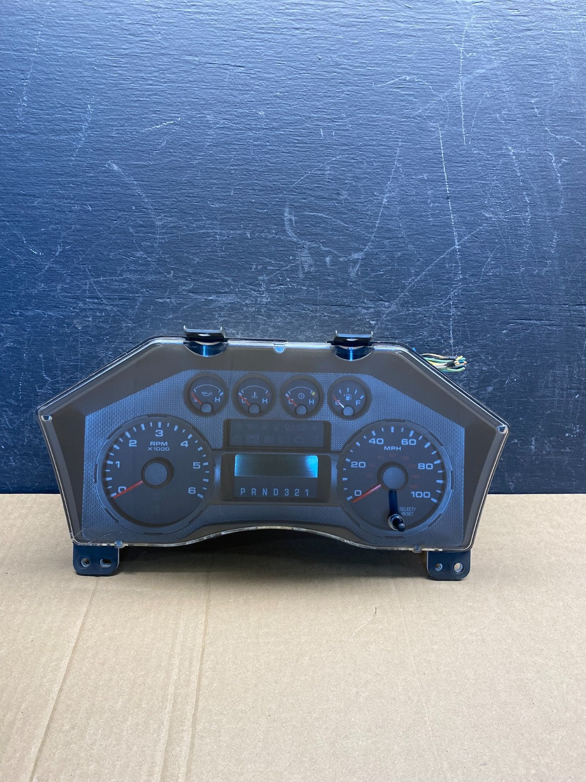2008 to 2010 Ford F250 SD Super Duty Speedometer Cluster Gauge AG3734 DW0