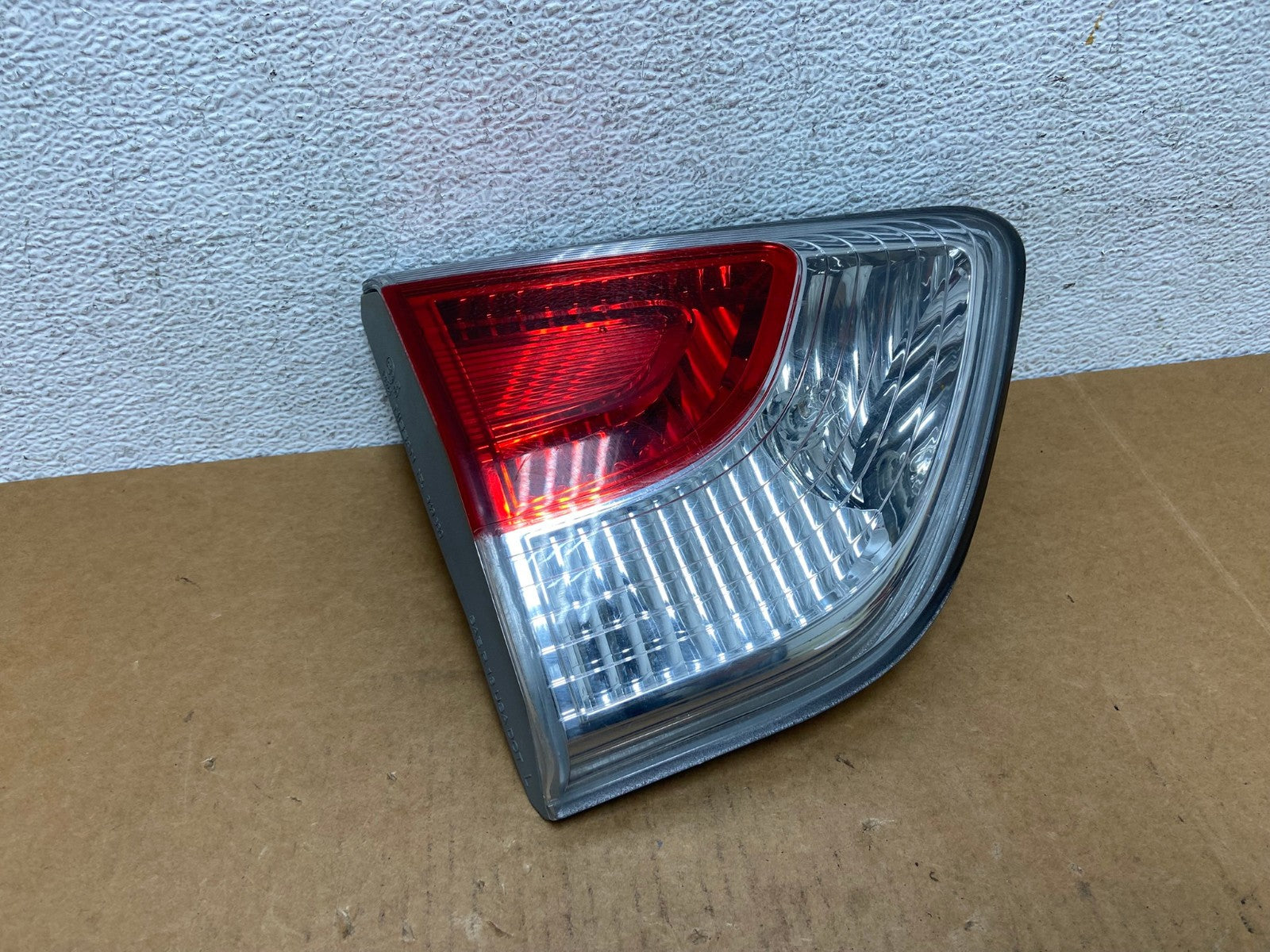 2013 to 2016 Nissan Pathfinder Left Driver Inner Tail light AD9146 LK0
