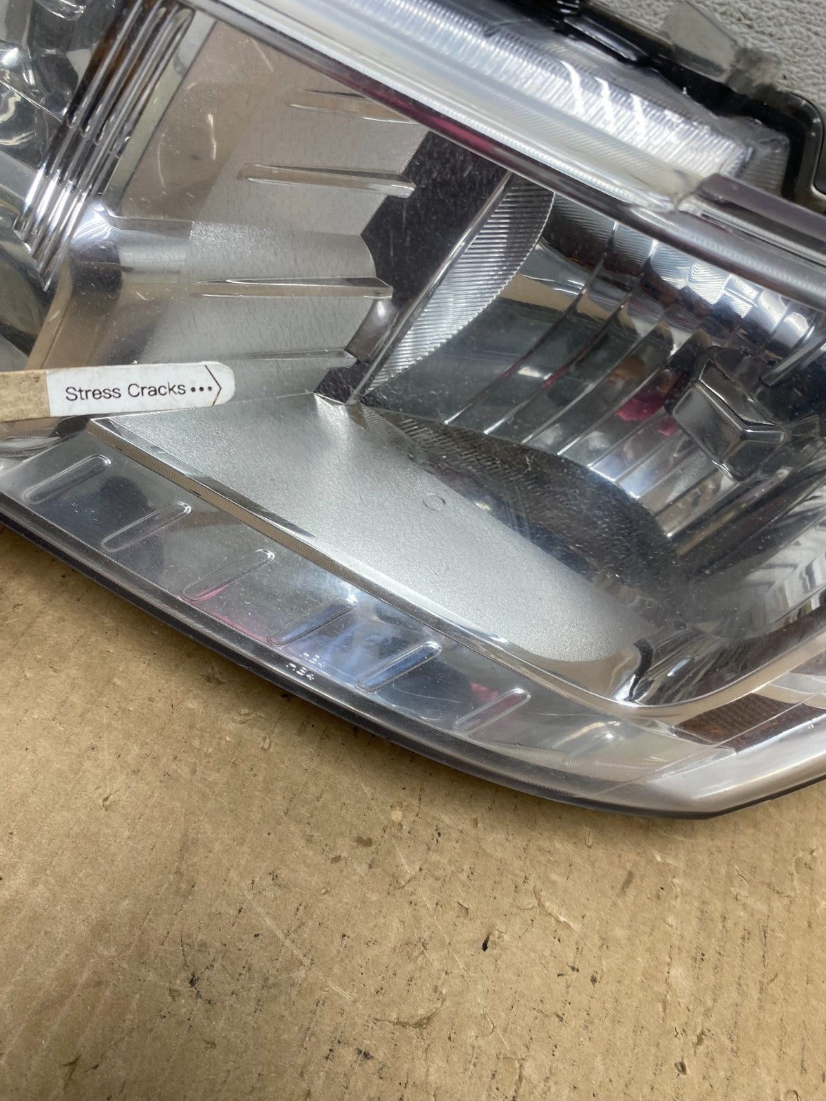 2009 to 2017 Dodge Journey Headlight Left Driver Lh Side Halogen AF9667 DW3
