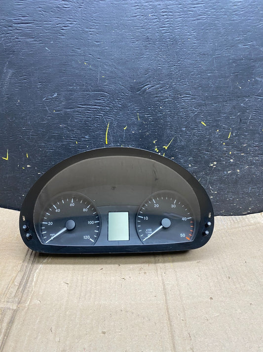 2003 to 2006 Sprinter 2500 3500 Instrument Speedometer Gauge Cluster x5728 DG0