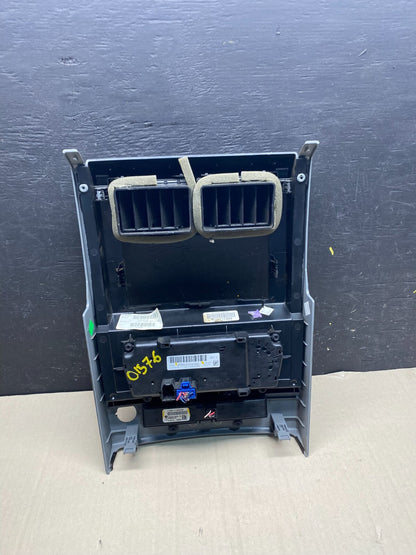 2008 to 2012 Jeep Liberty Dash Climate Temperature Control Radio Bezel o1576 DG5
