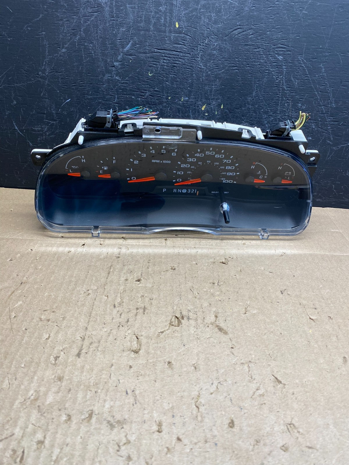 2006 Ford E350 Gauge Speedometer Cluster AC6684 DG0
