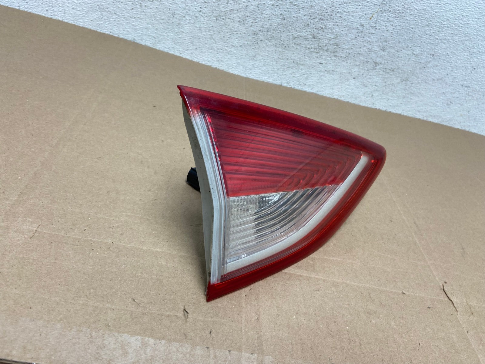 2013 to 2016 Ford Escape Left Driver LH Side Inner Tail Light AE4866 LK2