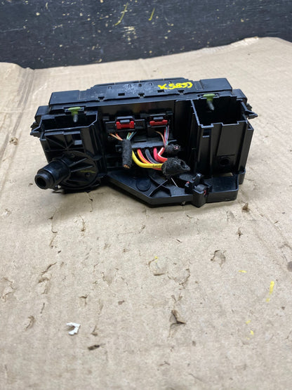 2011 - 2014 Volkswagen  Jetta Center Climate Control Panel AC Heater x5833  DG3
