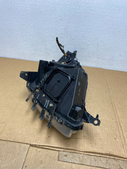 2006-2009 Toyota Prius Left Driver LH Side Headlight Halogen AC7616 DW4