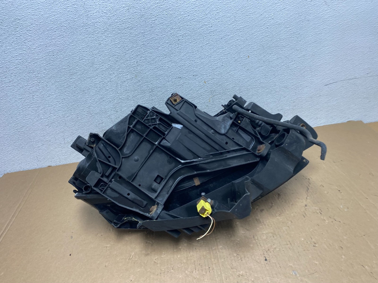 Halogen 2009 to 2012 Audi A4 Left Driver LH Side Headlight AD8089 DW8