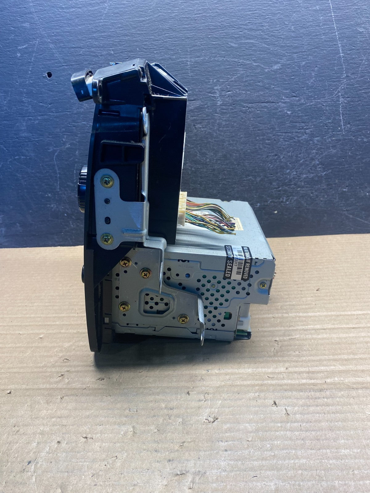 2001 to 2007 Toyota Highlander Climate Control Heater Radio Bezel AF3876 DW1