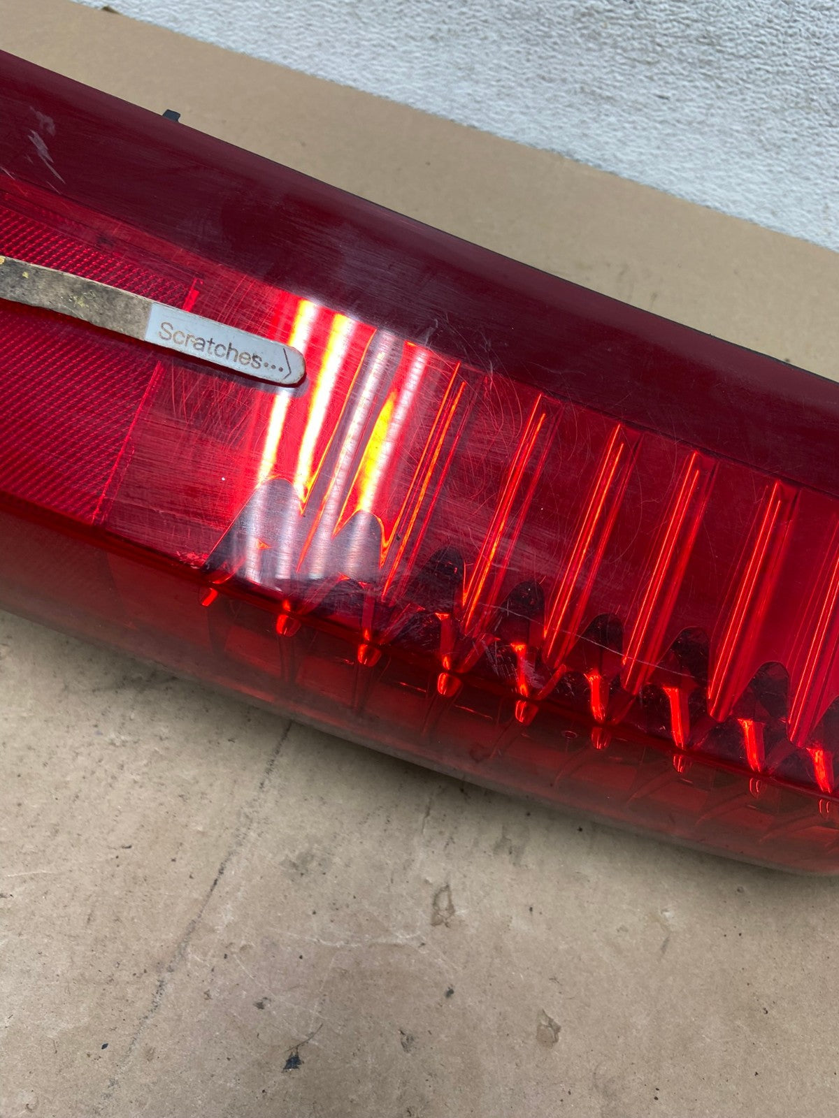 2004 to 2009 Cadillac Srx Left Driver LH Side Tail Light AG4642 LK3