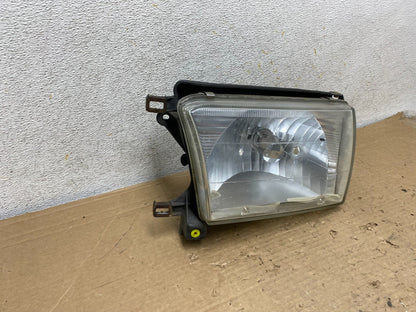 1999 to 2002 Toyota 4Runner Halogen Left Driver LH Headlight AH9012 DW1