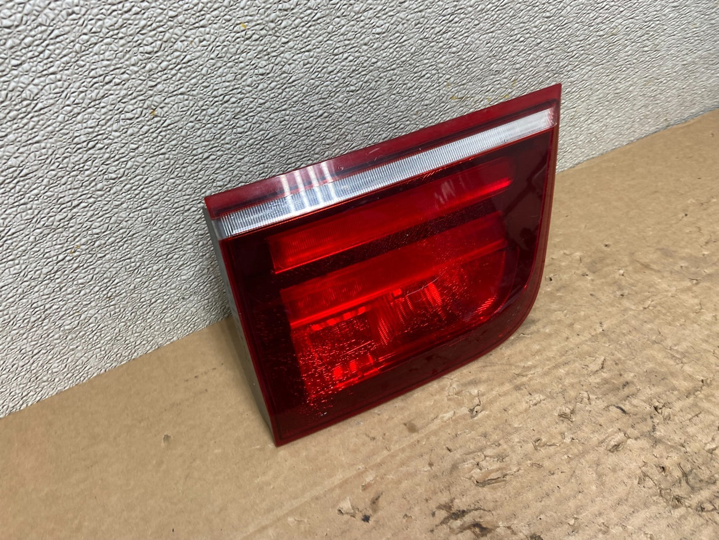 2011 2012 2013 Bmw X5 E70 Left Driver Lh Side Inner Tail Light AB4916 LK2