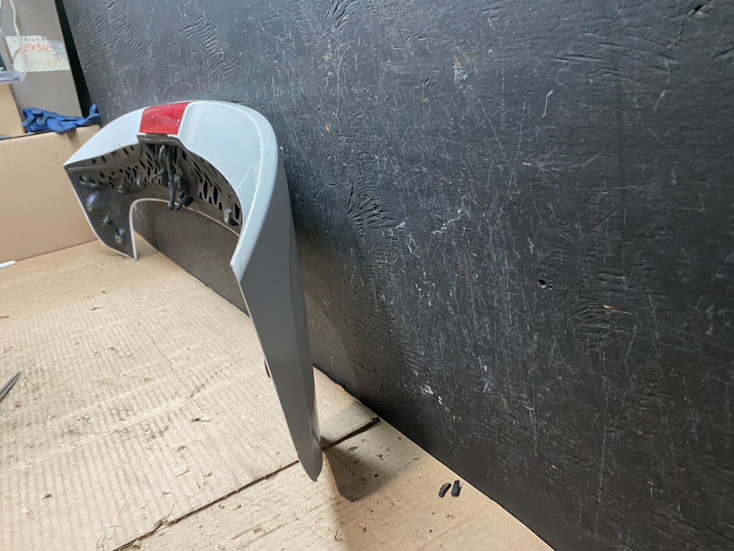 2012 to 2017 Ford Focus SE 4DR Hatchback Trunk Lid Spoiler Wing OEM G8456 DG17