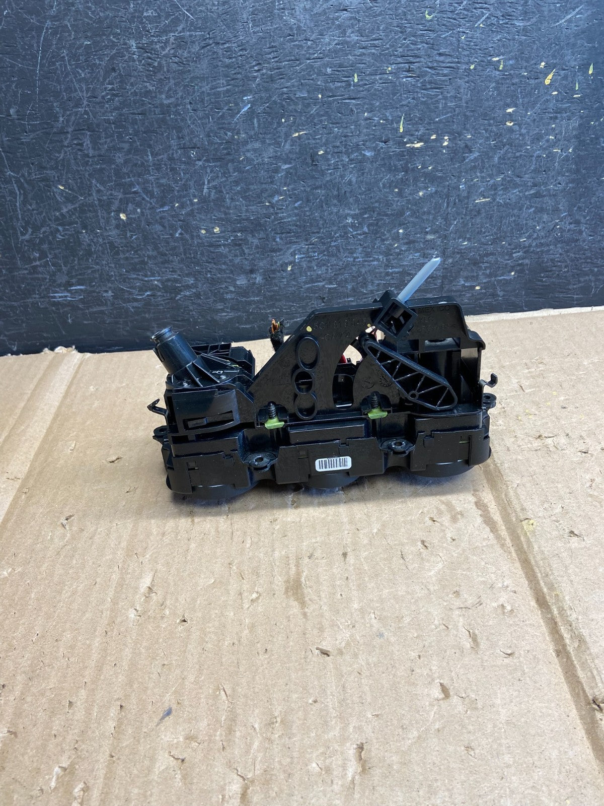 2011 - 2014 Volkswagen Jetta Center Climate Control Panel AC Heater AI2788 DG3