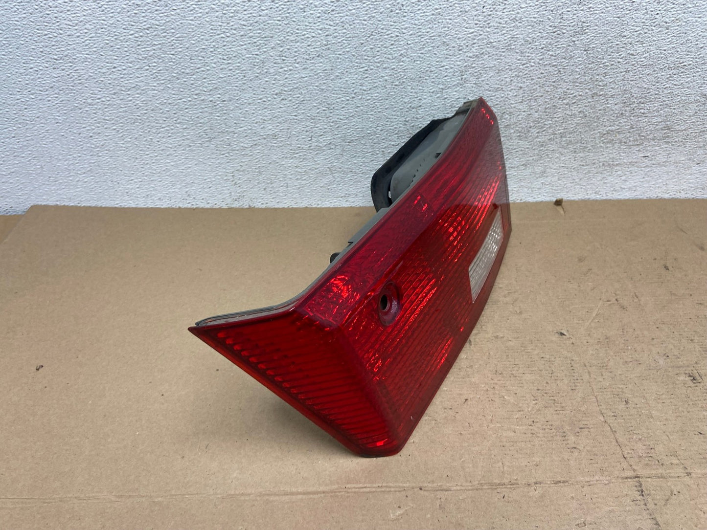2005 Honda Accord Sedan Right Passenger Inner Tail Light AF4681 LK2