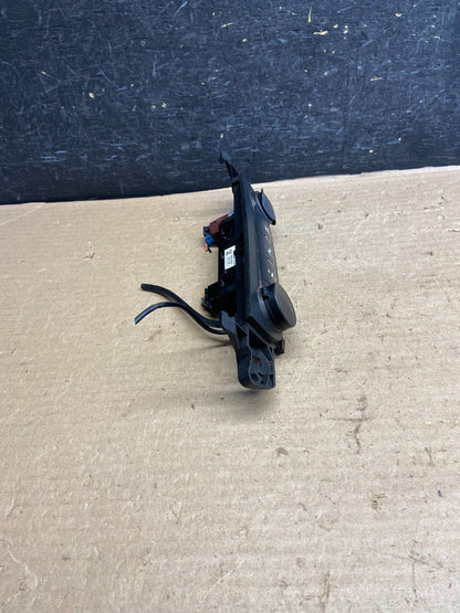 2007 - 2014 Chevrolet Tahoe Yukon Pedal Traction Control Switch AH3951 DG1