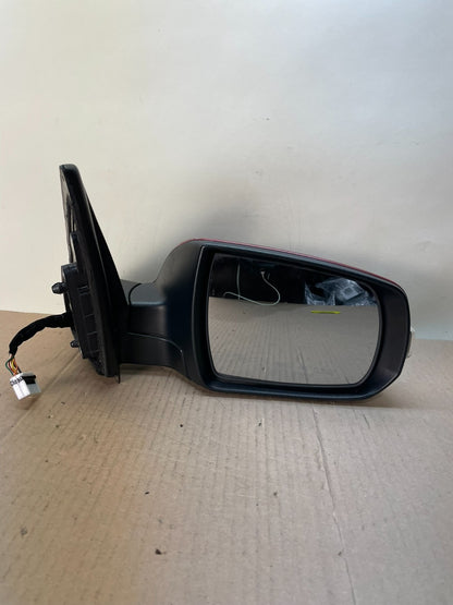 2011 to 2015 Kia Sorento Right Passenger Door Mirror Turn Signal AJ0752 DG7