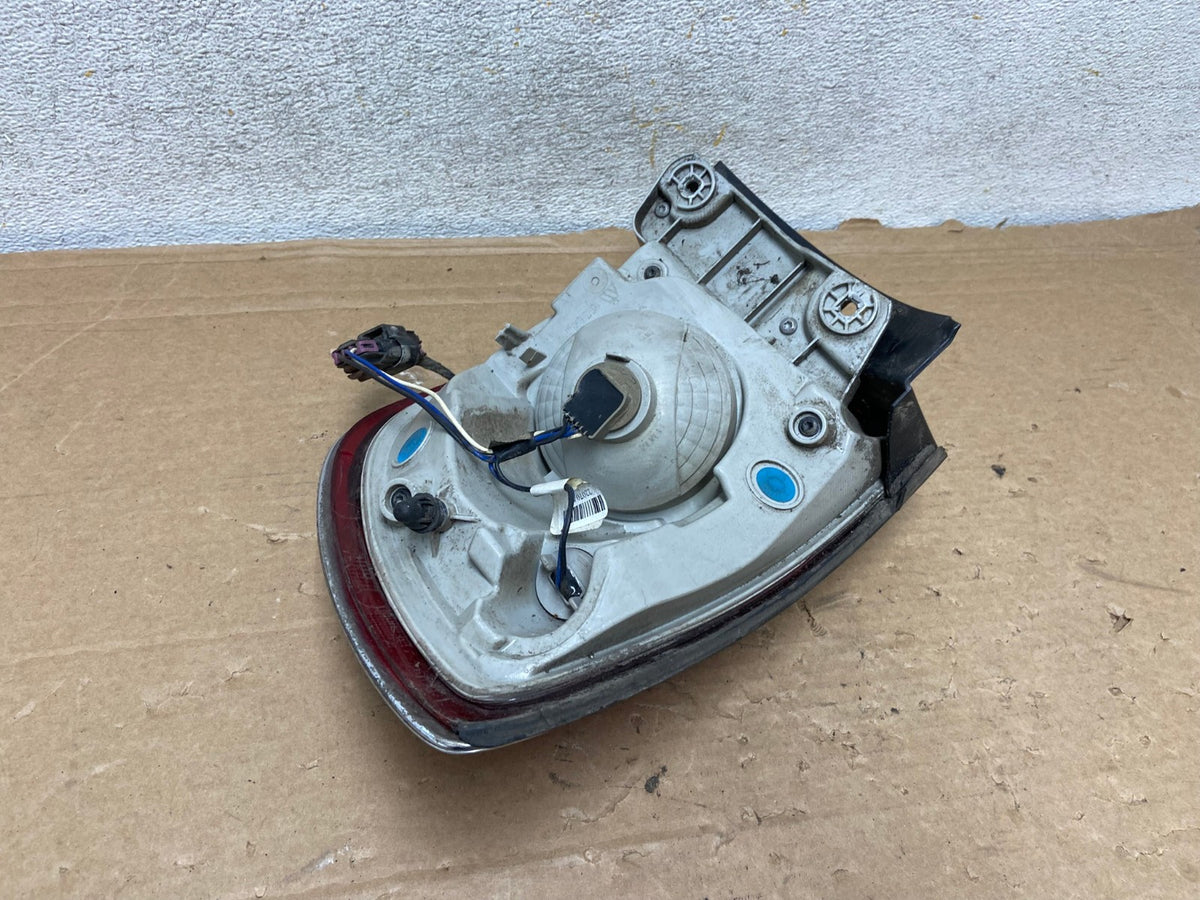 2008 to 2012 Buick Enclave Left Driver Side Lh Tail Light AH8461 LK5