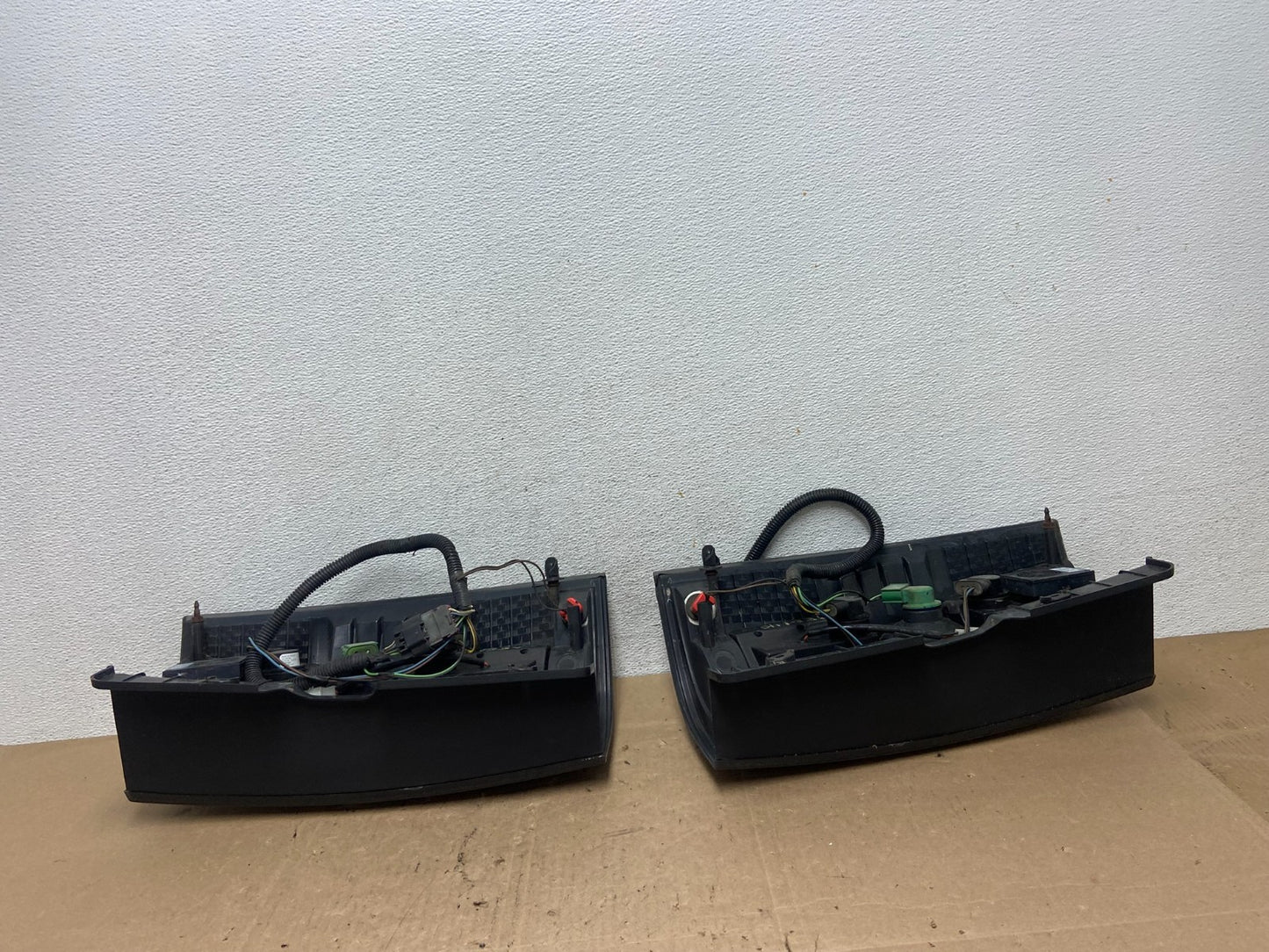 2007 to 2014 Chevrolet Suburban Tahoe 1500 Smoke LED Tail Lights AE61405