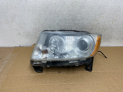 2011-2013 Jeep Grand Cherokee Left Driver LH Xenon Headlight AH7758 DW0