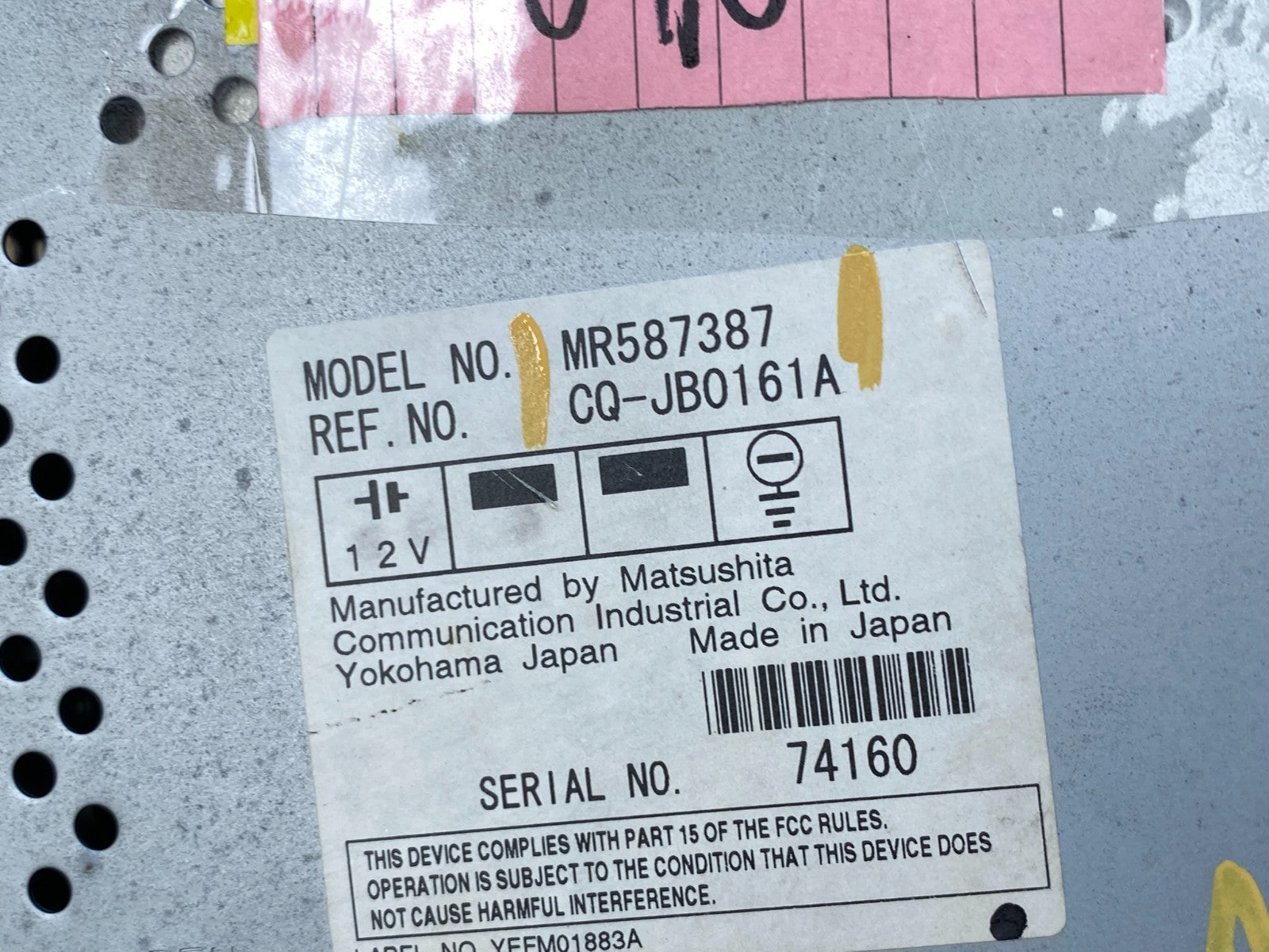 2004 to 2006 Mitsubishi Montero Audio Equipment Radio Receiver AB95246