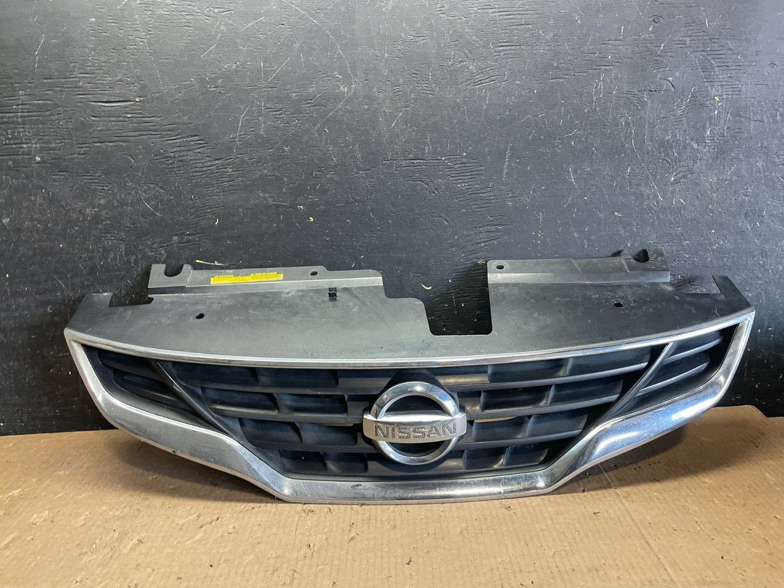 Sedan 2010 2011 2012 Nissan Altima Front Upper Grill Grille Y9774 DG0