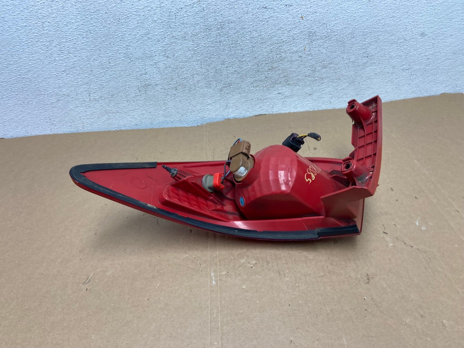 2009 2010 2011 2012 Chevrolet Traverse Left Driver LH Tail Light AD7885 LK4