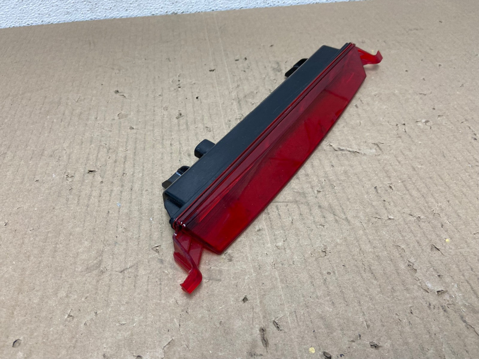 2009-2017 Chevrolet Traverse High Mounted 3rd Third Stop Brake Light AE9594 LK2