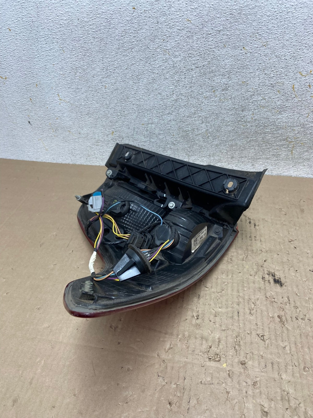 2011 2012 2013 2014 2015 Ford Explorer Left Driver LH Side Tail light AI2410 LK6