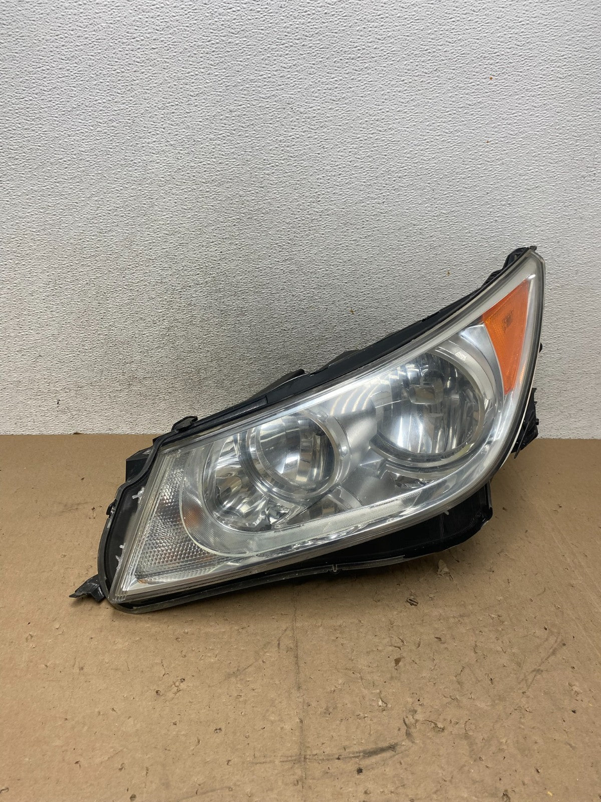 2010 to 2013 Buick Lacrosse Left Driver LH Halogen Headlight AG5387 DW0