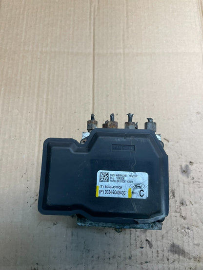 2013 Ford F250 SD ABS Anti Lock Brake Pump Module X1009 DG4
