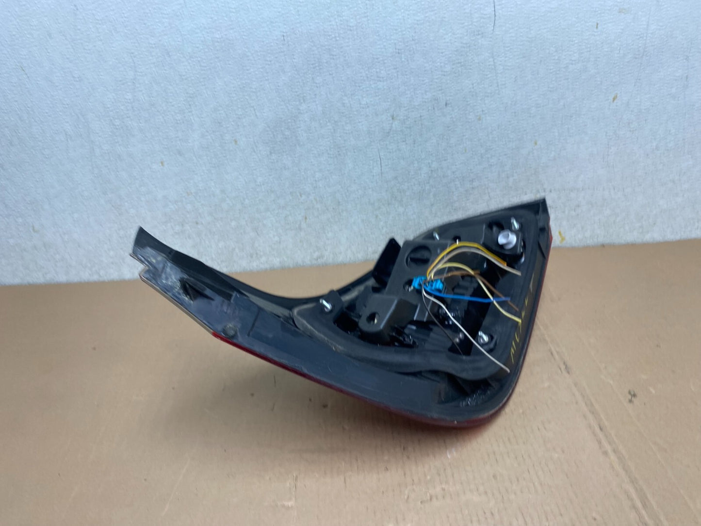 2008 2009 2010 BMW 5 525i 530i Right Passenger Rh Tail Side Light Oem M0322 DW7