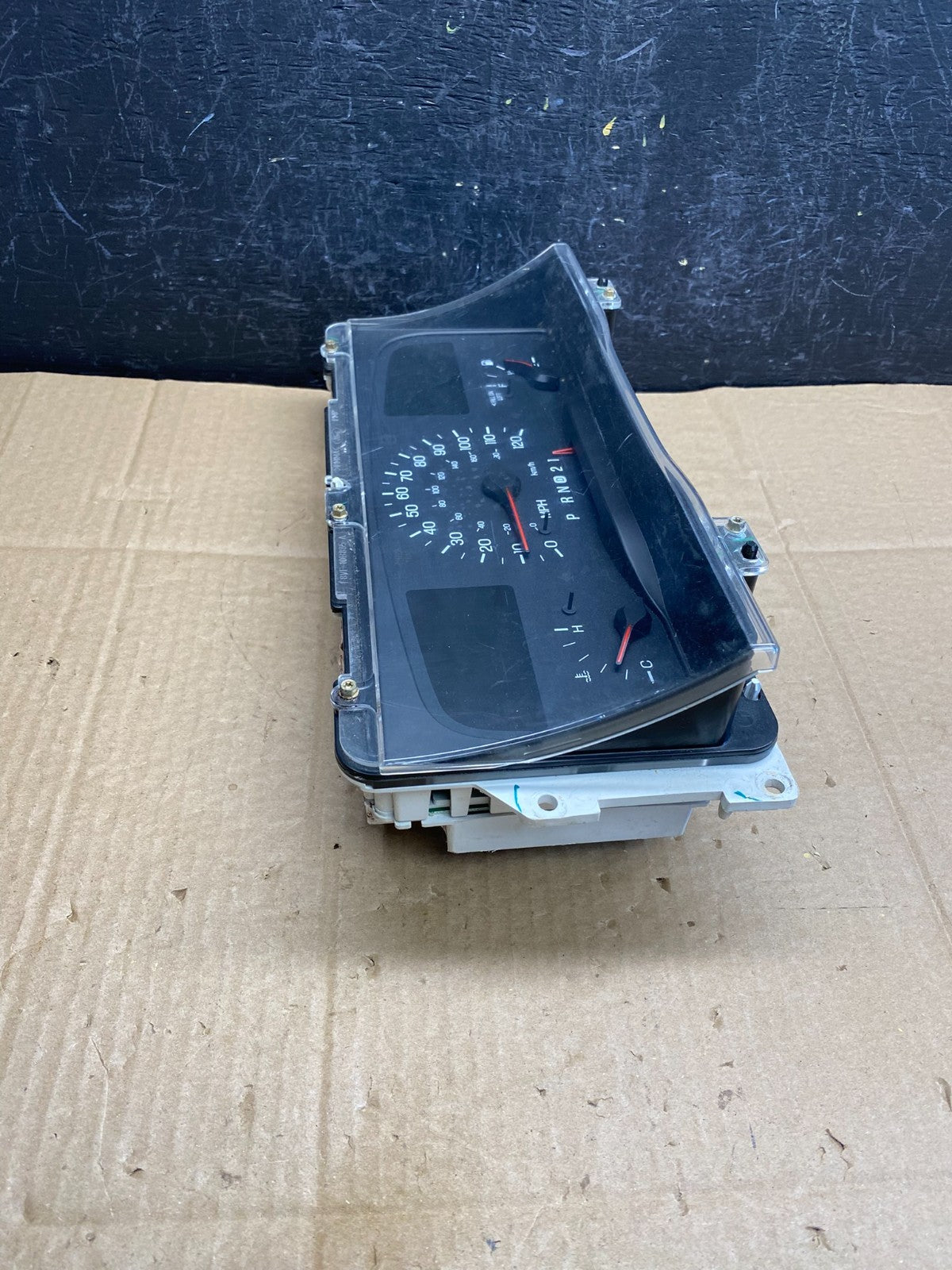 1998 to 2002 Lincoln Town Car Speedometer Gauge Cluster ac9393 DG1
