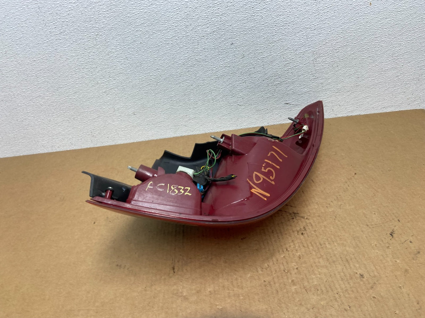 2006 - 2009 Pontiac G6 Coupe Left Driver LH Side Tail Light AC1832 DG6