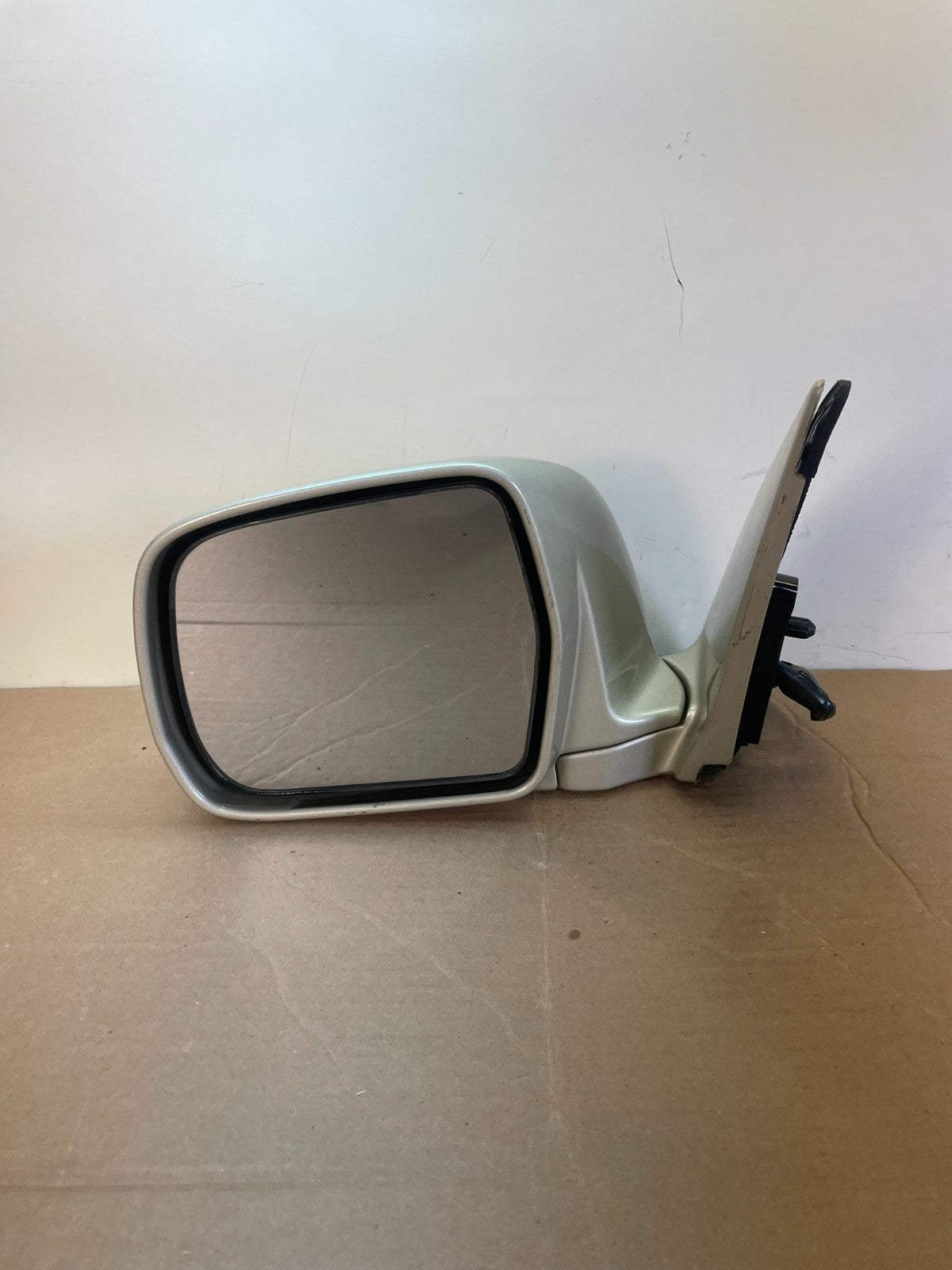 2001-2007 Toyota Highlander Left Driver LH Side View Door Mirror AG7851 DG9