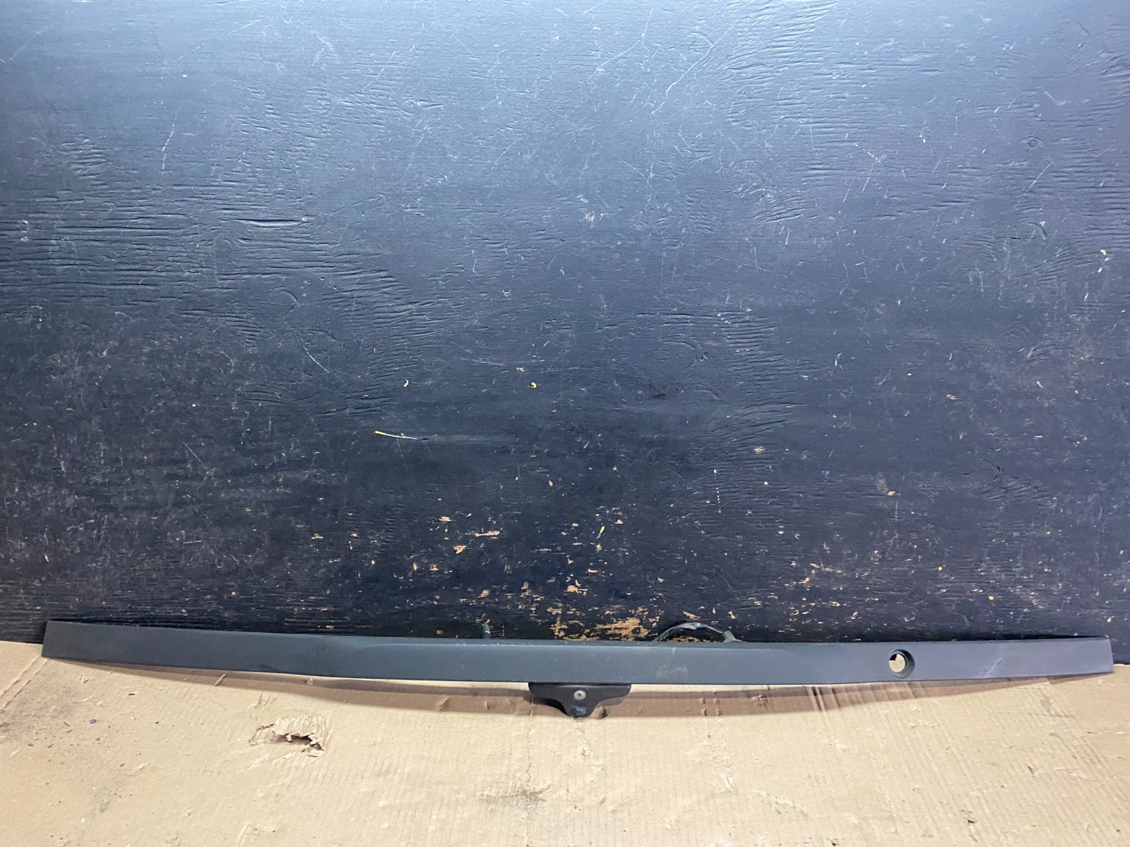 2016 - 2019 Ford Explorer Interceptor Rear Tailgate Molding With Camera v3416 DG0