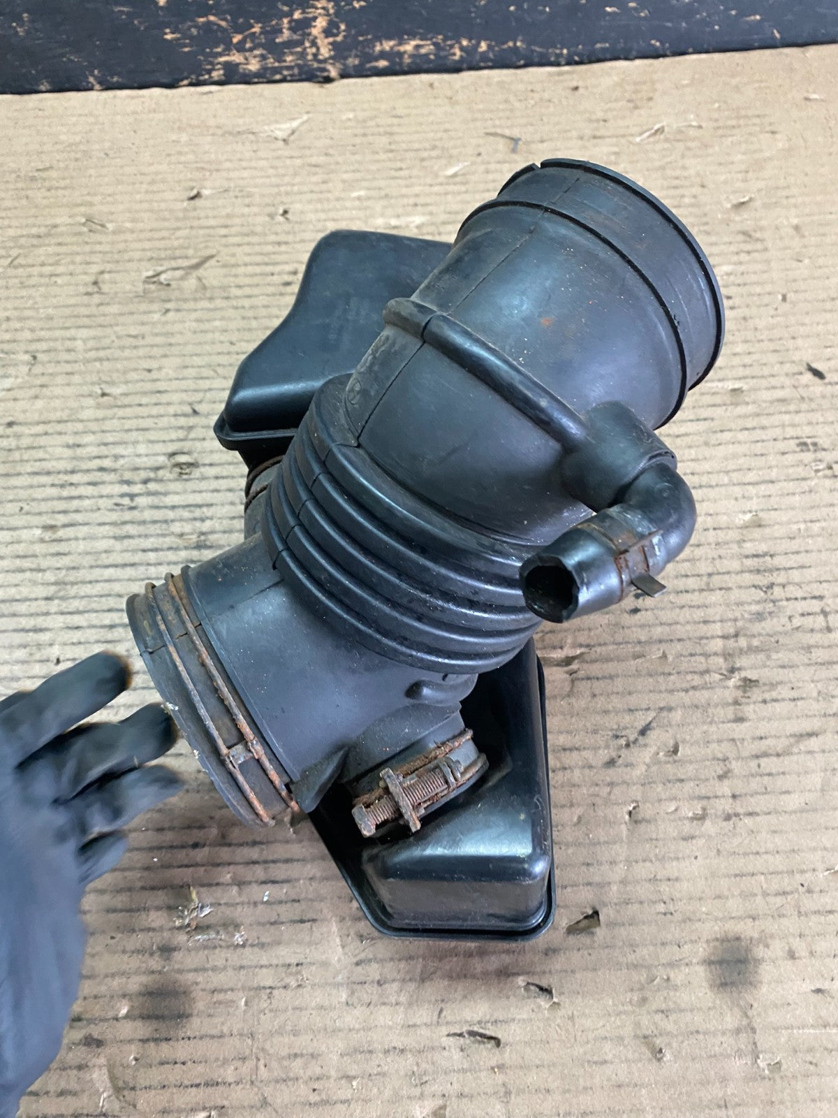 2007 - 2009 Hyundai Santa Fe 3.3L V6 Air Intake Resonator Duct Pipe OEM s3734 DG7