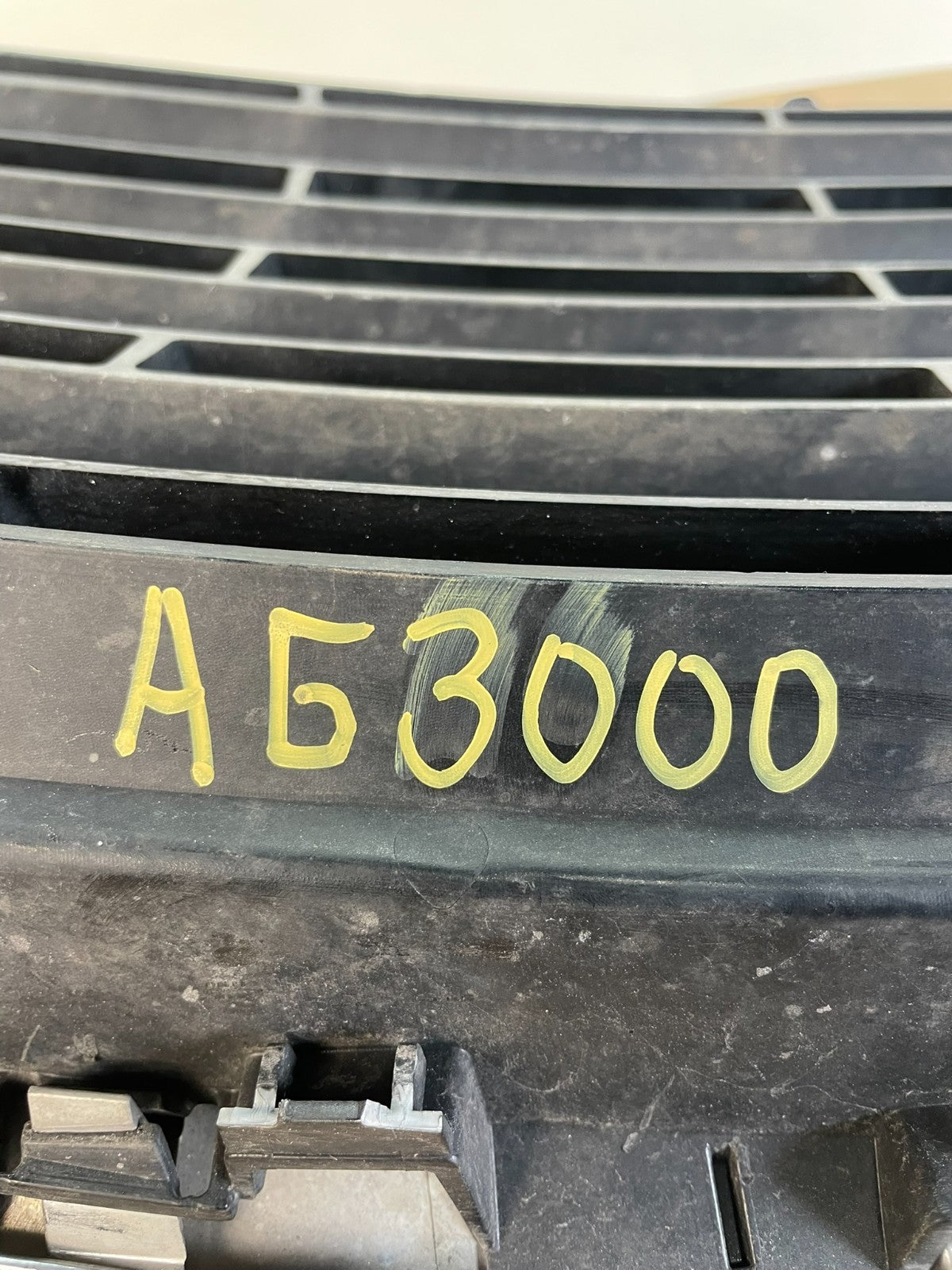 2013 2014 2015 Infiniti QX60 JX35 Front Upper Camera Grill Grille AG3000 DG6