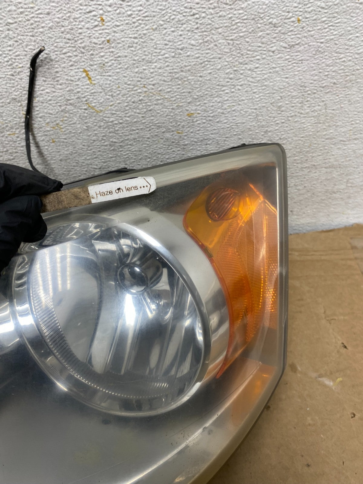2008 to 2016 Chrysler Town and Country Left Driver Lh Side Headlight AH8394 DW3