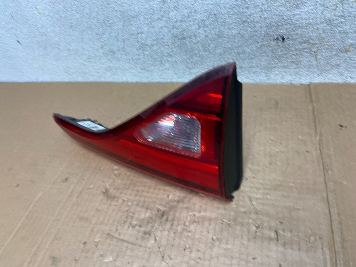 2017 2018 2019 GMC Acadia Left Driver LH Side Inner Tail Light AI4679 DG1