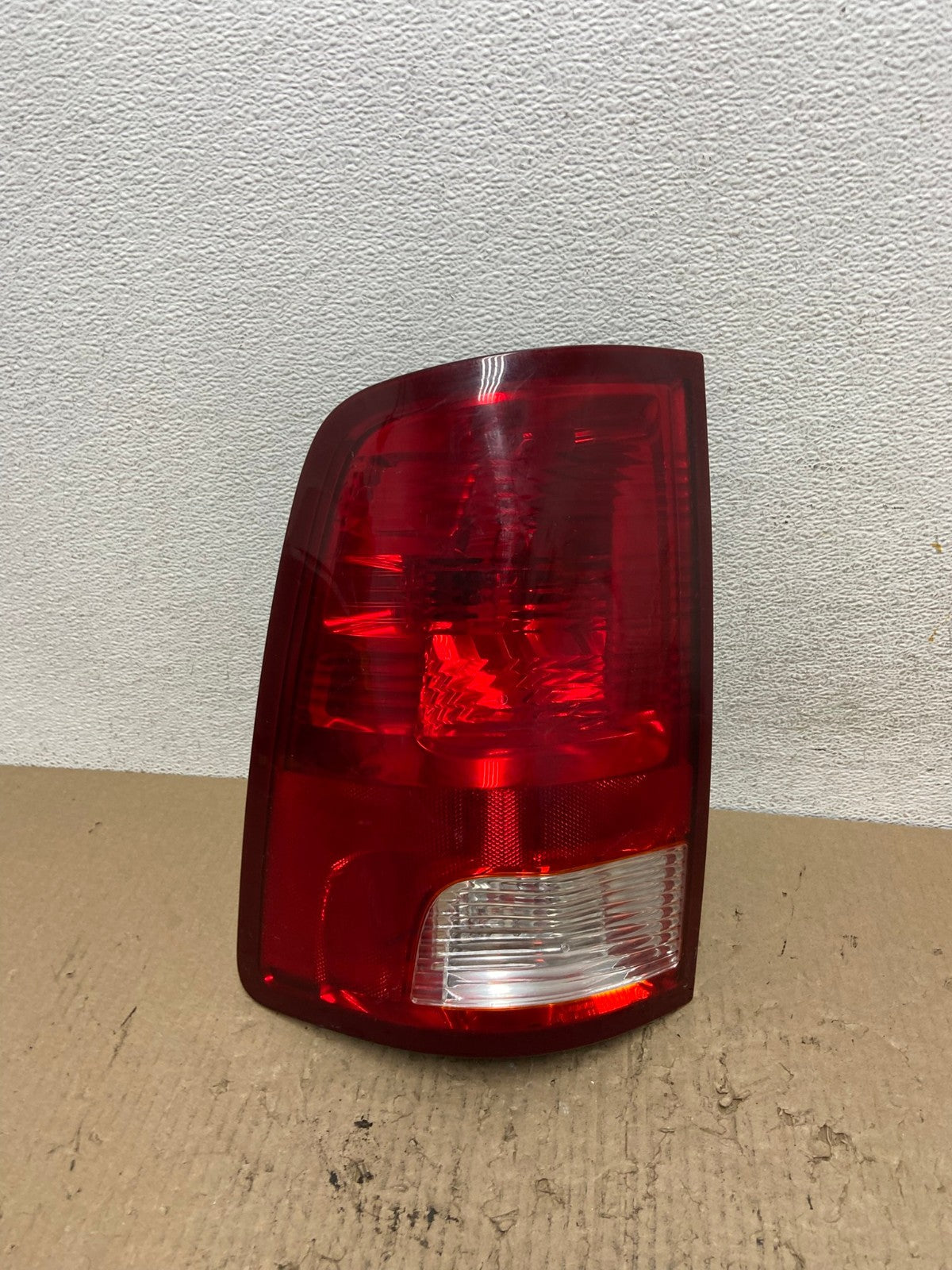2010 to 2018 Dodge Ram 1500 Left Driver LH Side Tail Light AF2974 LK0