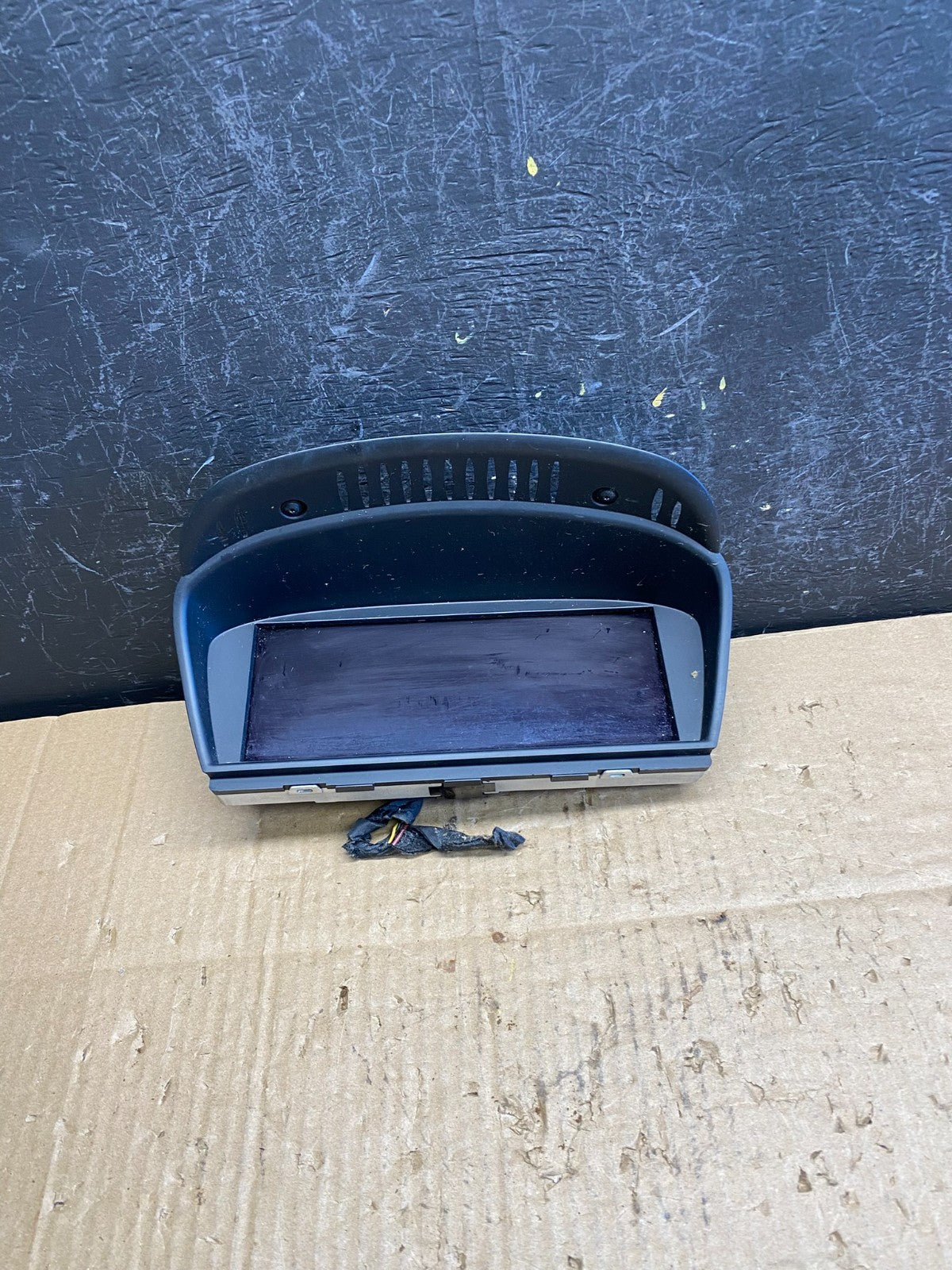 2010 BMW E60 535i Central Information Display Monitor Screen AD1881 DG0
