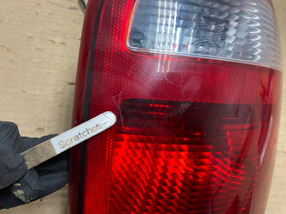 2004 - 2007 Dodge Grand Caravan Right Passenger Side Tail Light AG8341 LK3
