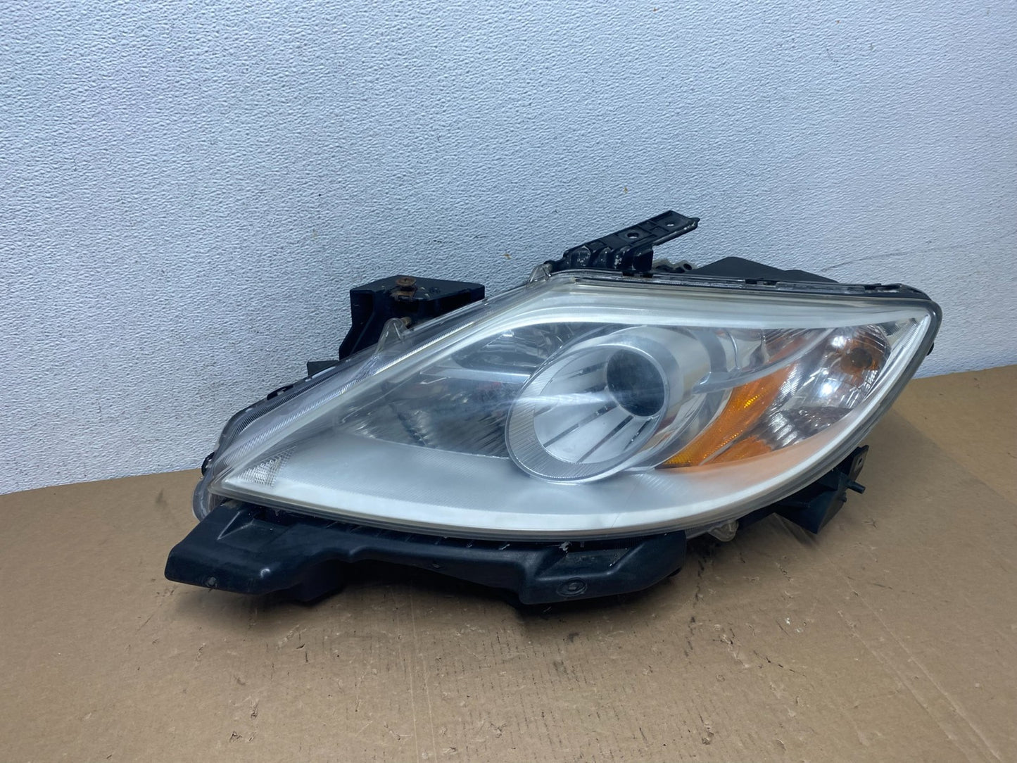 2010 - 2012 Mazda Cx9 Cx-9 Left Driver LH Headlight Xenon HID AD7998 DW0