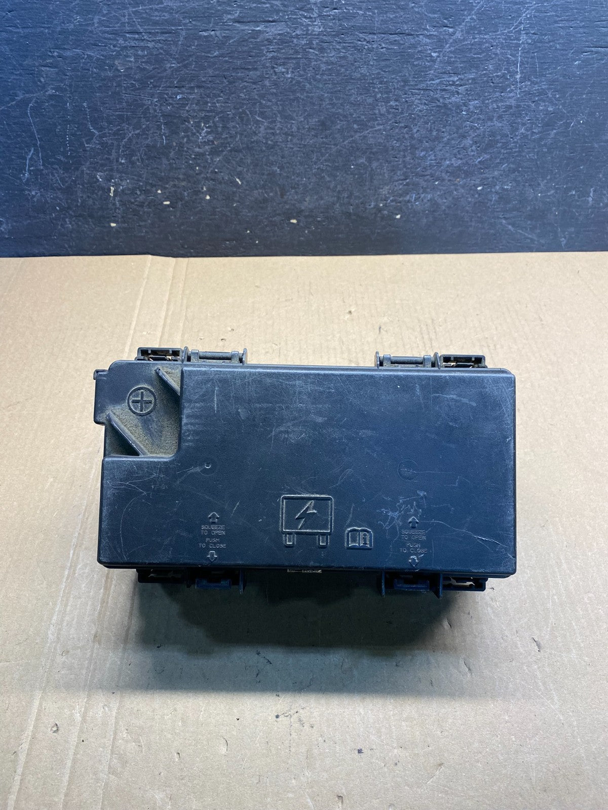2011 Liberty Nitro TIPM Power Integrated Fuse Box Module AG3572 DG5