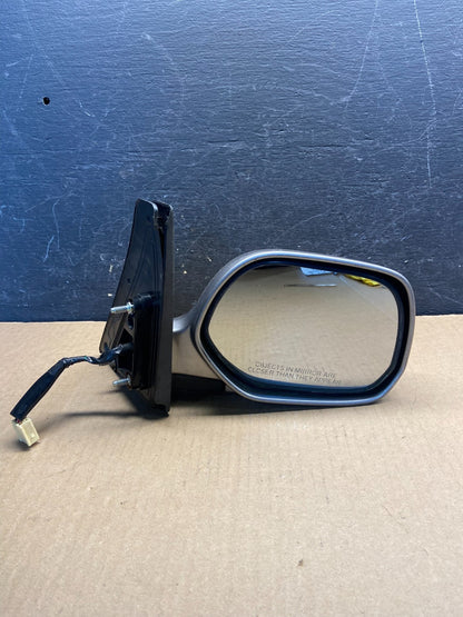 2004 to 2006 Scion XB Right Passenger Side View Door Mirror af9374 DG8