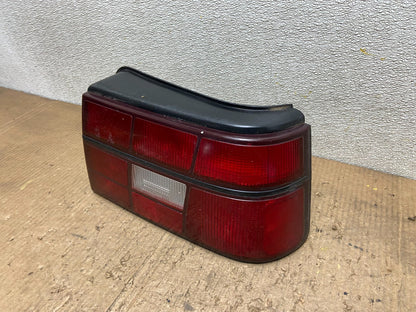 1990 to 1991 Hyundai Excel Right Passenger Side Tail Light AA8573 DG1