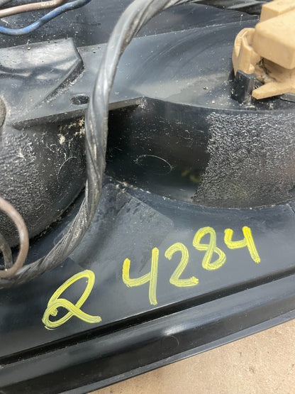 2000 to 2002 Chevrolet Express Left LH Side Tail Light Oem Q4284 DW10