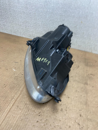 2005 to 2010 Volkswagen Jetta Left Driver LH Side Headlight Halogen AA6909 DW6