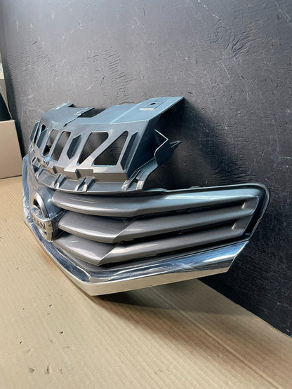 2014 - 2019 Nissan Versa Note Hatchback Front Upper Grill Grille AE8690 DG1