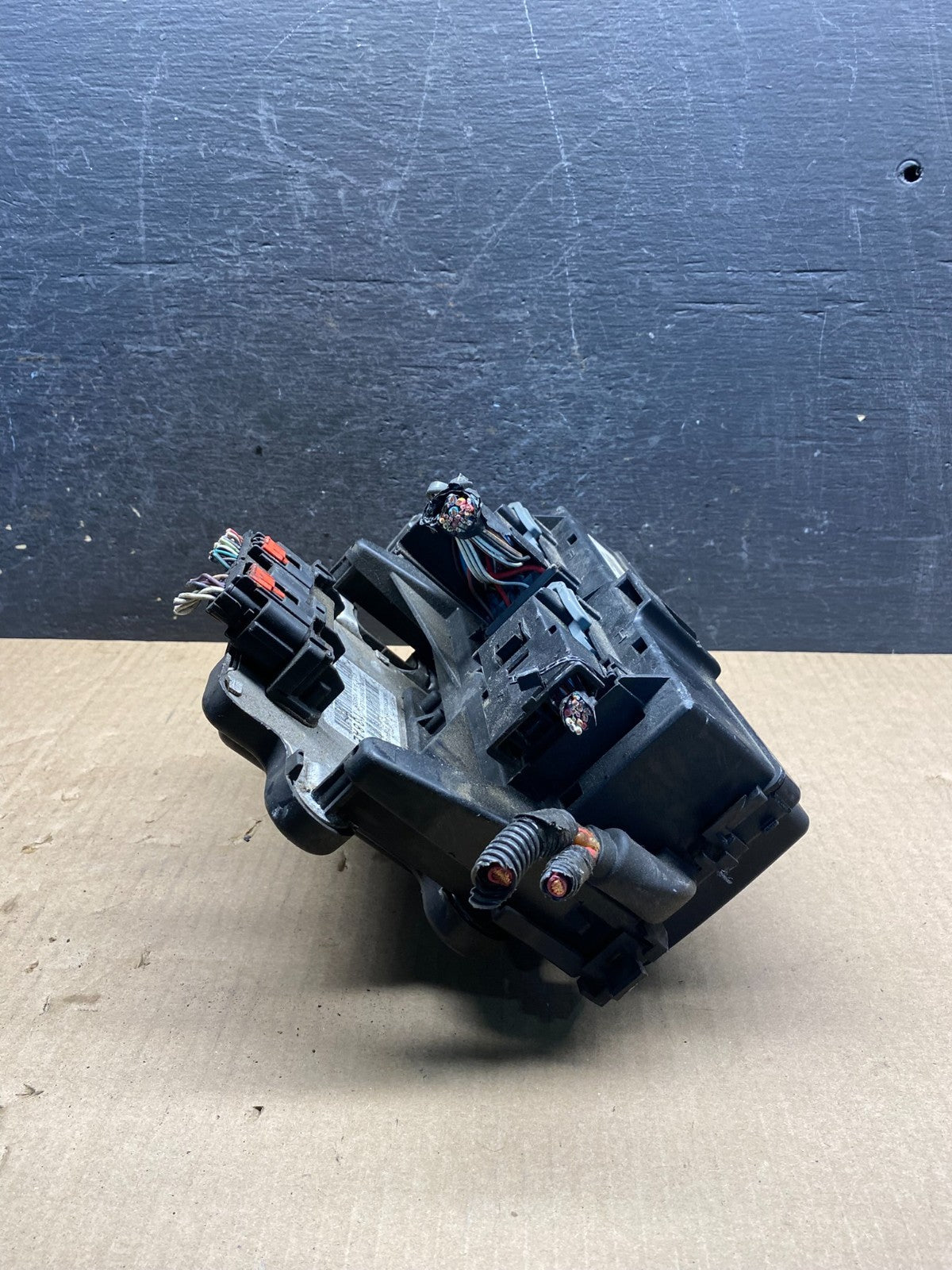 2007 Jeep Grand Cherokee Integrated Power Fuse Box 04692109ac ag9718 DG2