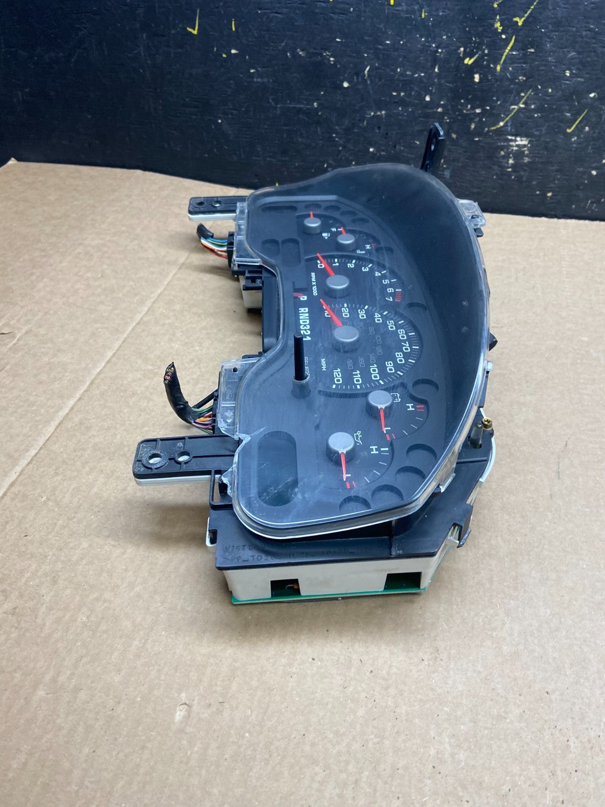 2004 2005 Ford Explorer Speedometer Cluster Gauge Oem x6514 DG3